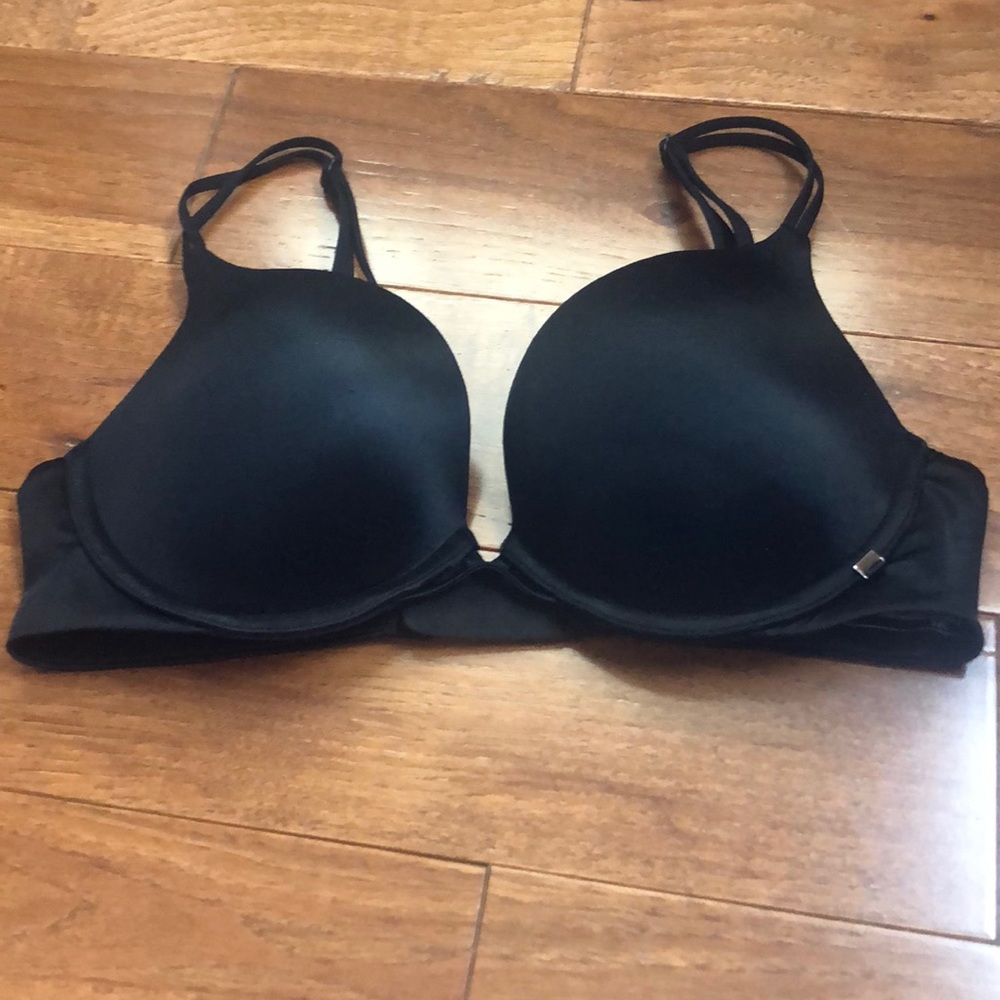 Victoria’s Secret push up bra